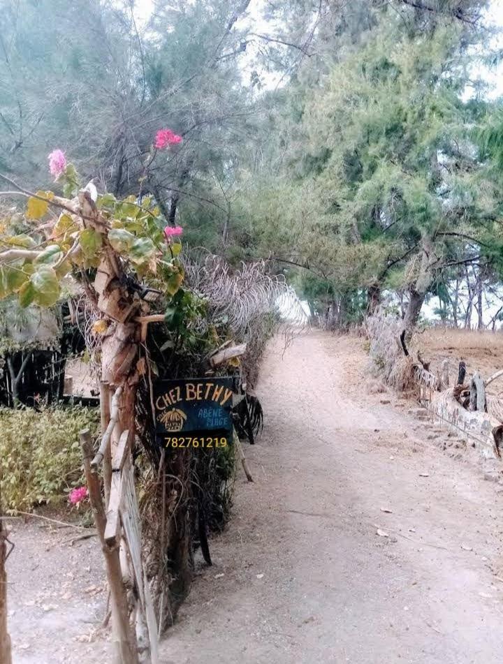 Chez Bethy & Baboulaye Jungle Et Ocean Villa Abémé Dış mekan fotoğraf